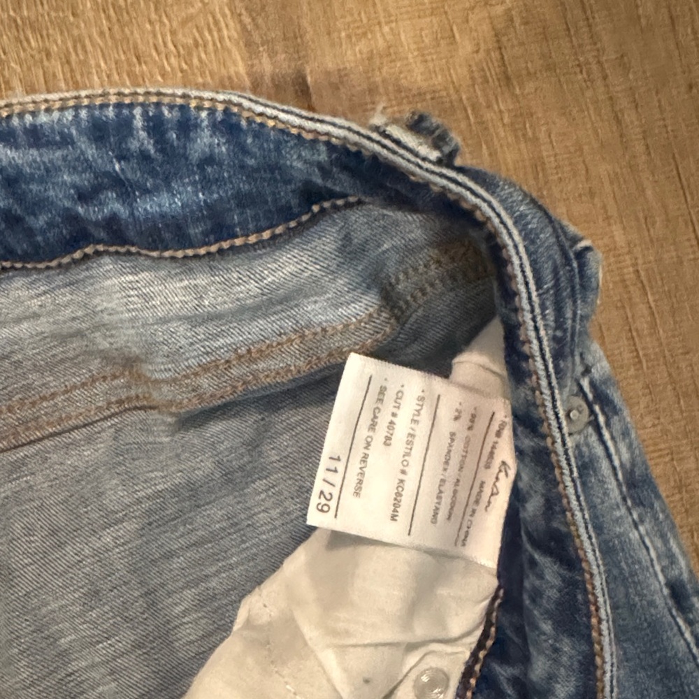 KanCan Blue Distressed Cropped Jeans - Picture 4 of 10